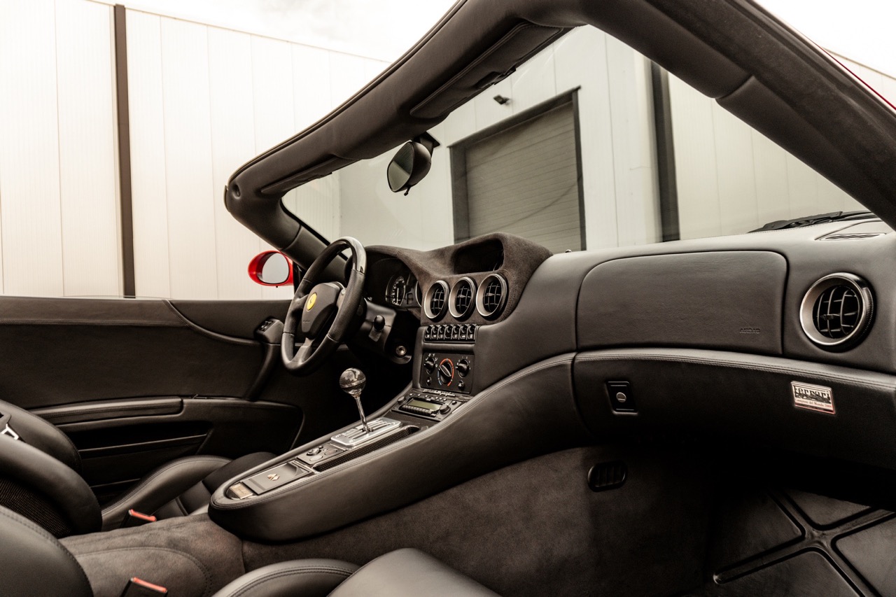 2002 Ferrari 550 Barchetta, 11/20