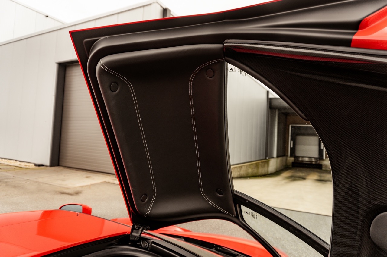 2004 Ferrari Enzo, 9/20