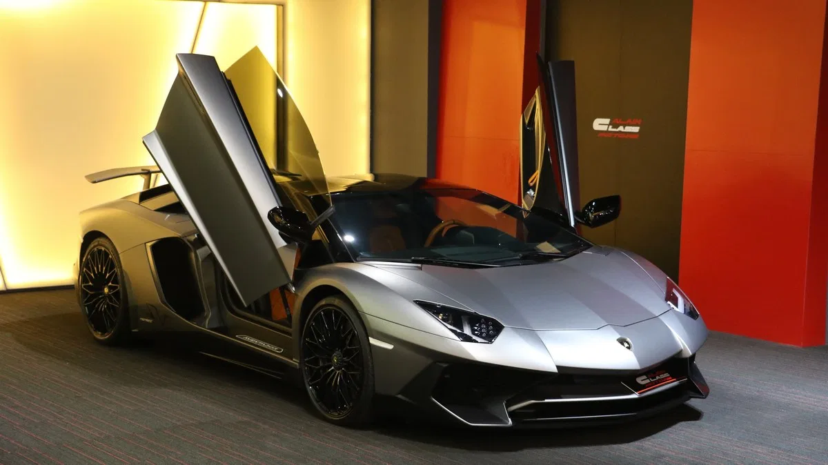 2017 Lamborghini Aventador SV Roadster 1 of 500 for sale, exterior, Grigio Titans