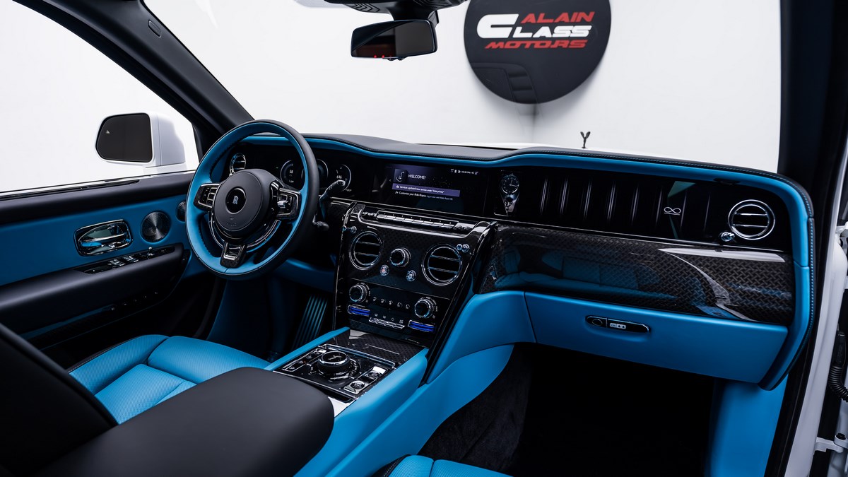 2024 Rolls-Royce Cullinan Black Badge, 3/19