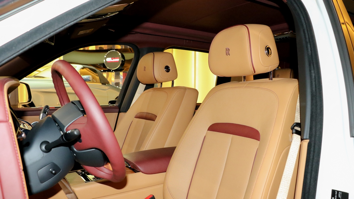 2019 Rolls Royce Cullinan, 5/19