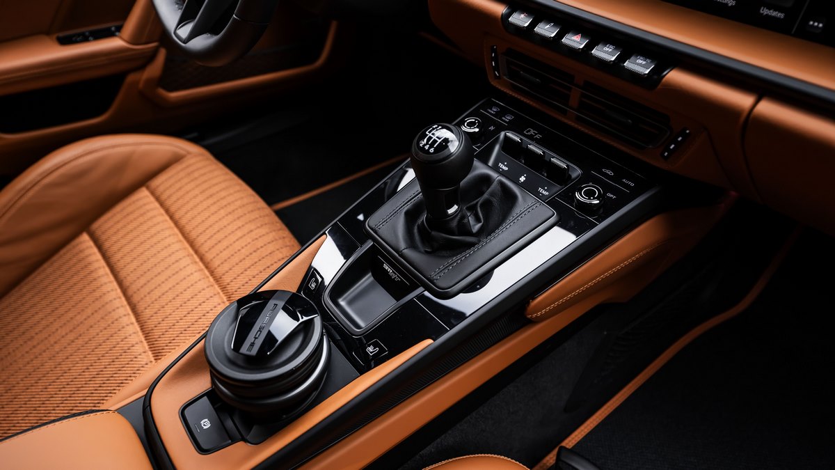 2024 Porsche 911 S/T Heritage 1, 10/20