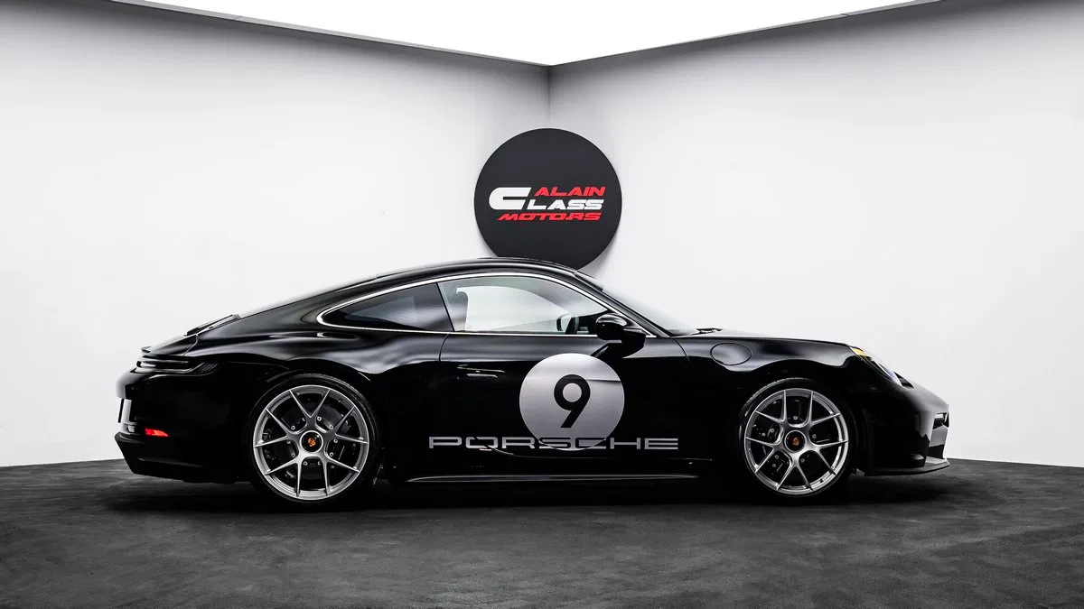 2024 Porsche 911 S/T Heritage 1, side profile, Black