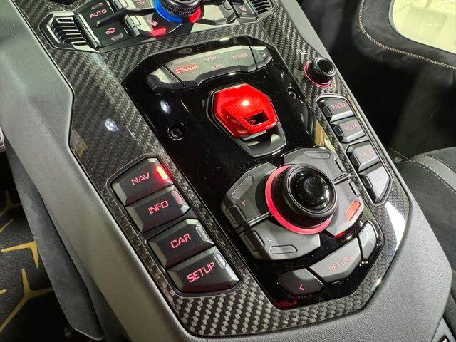 2019 Lamborghini Aventador SVJ, 14/20