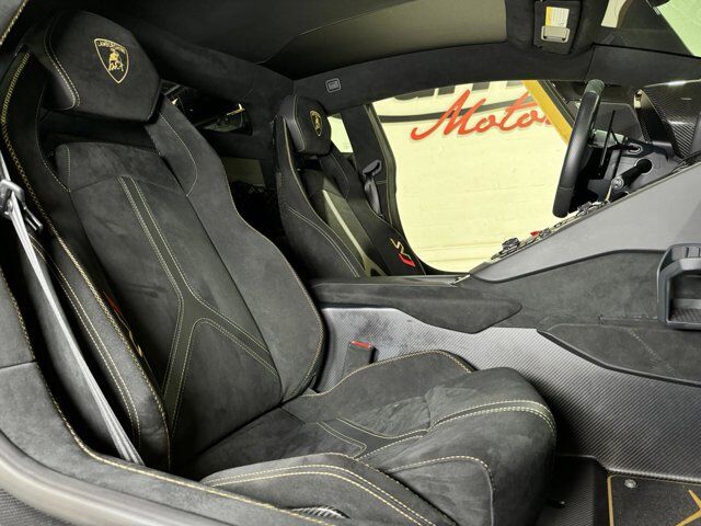 2019 Lamborghini Aventador SVJ, 19/20