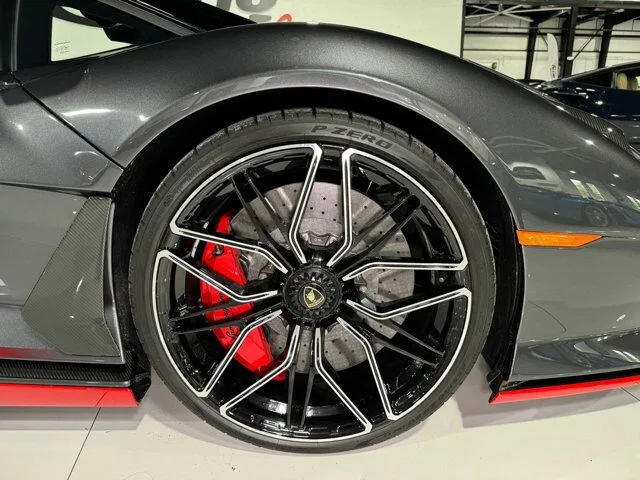 2021 Lamborghini Sian Roadster wheel