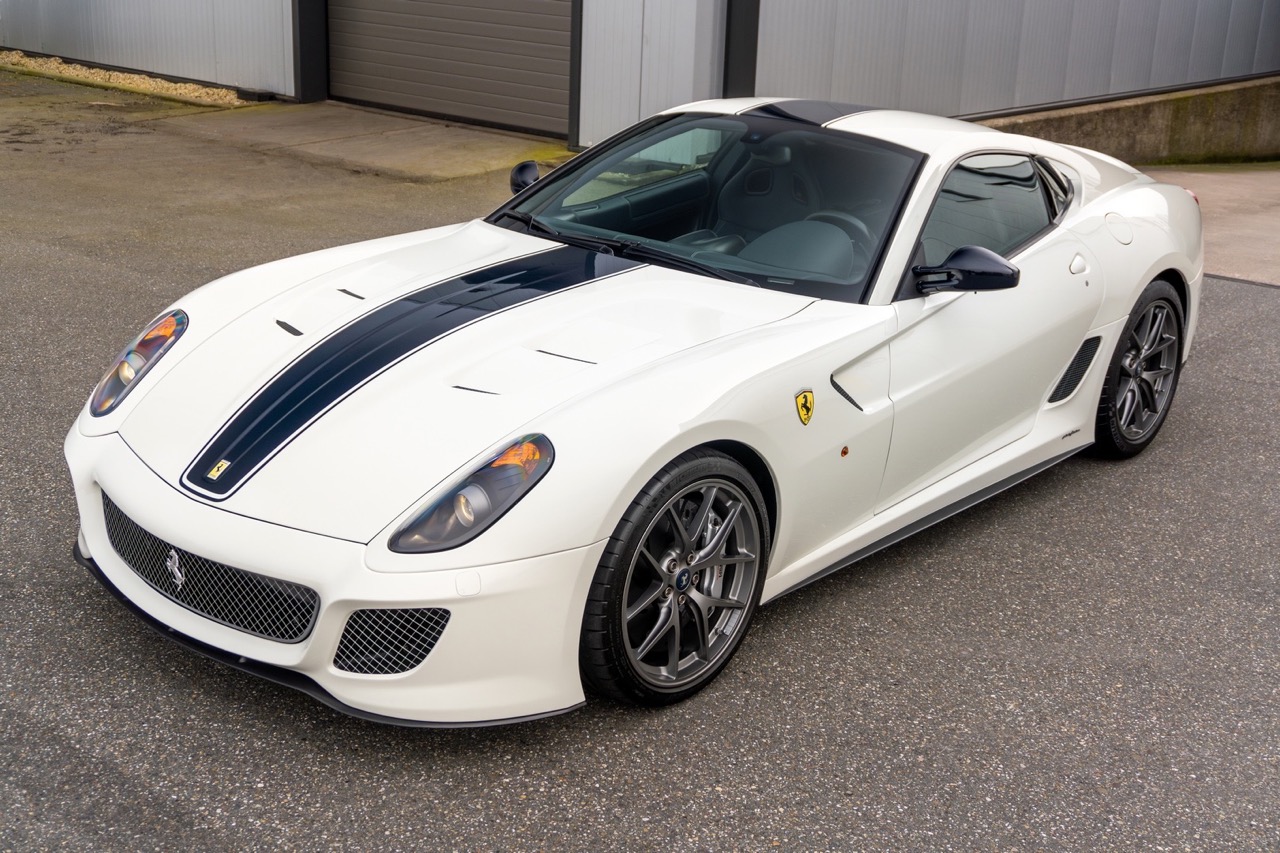 2011 Ferrari 599 GTO, 15/20