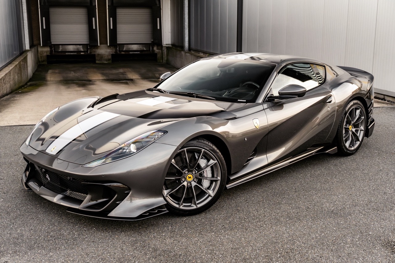 2023 Ferrari 812 Competizione