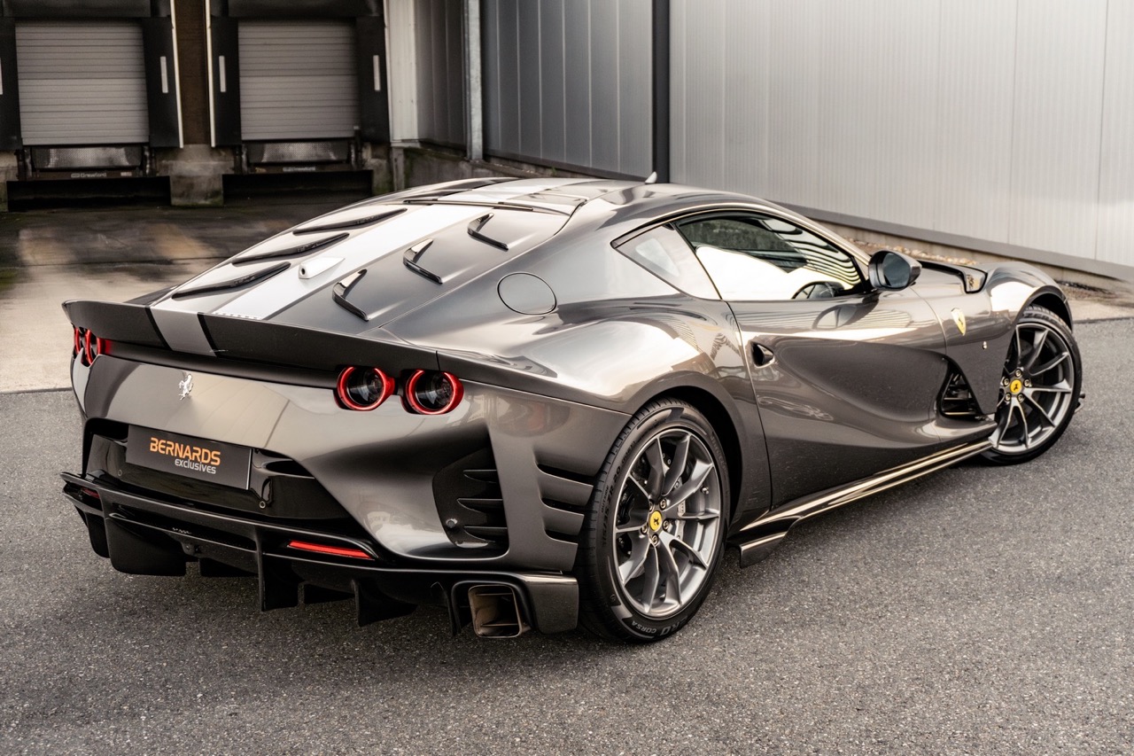2023 Ferrari 812 Competizione, 13/20