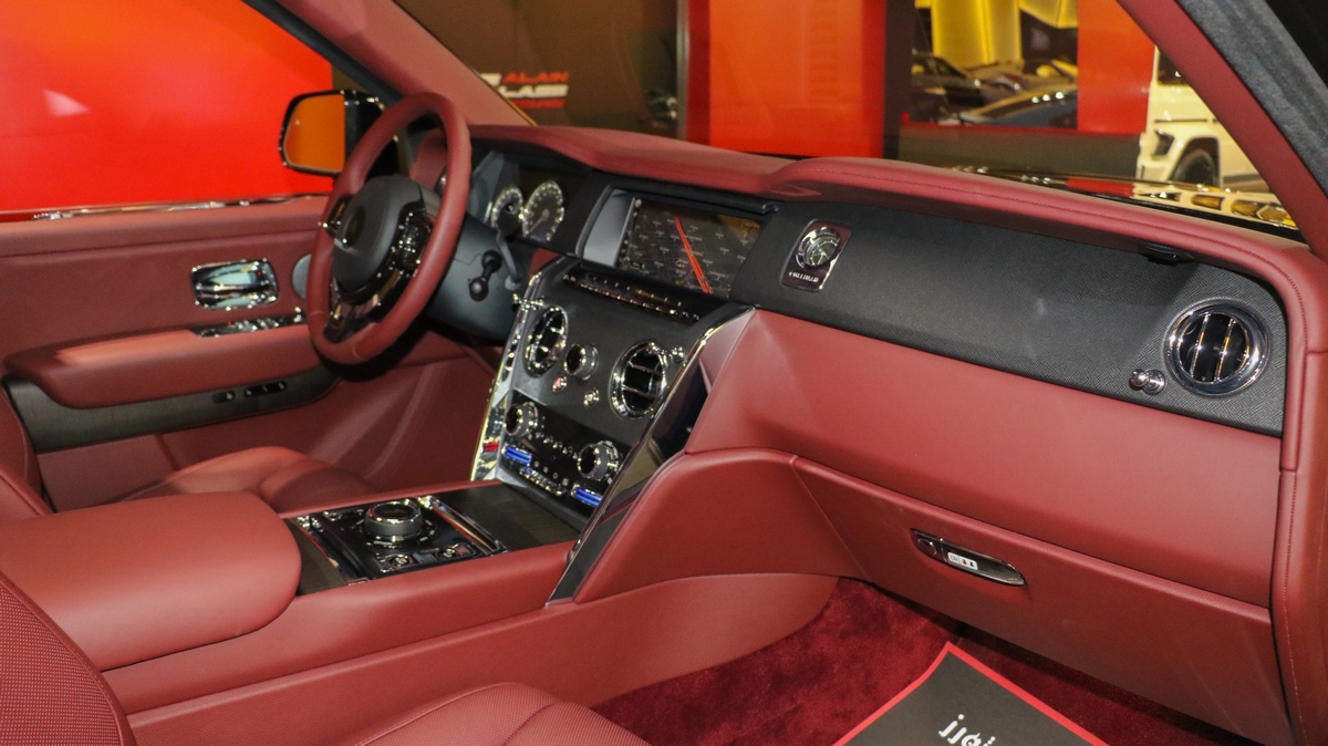 2019 Rolls Royce Cullinan, 5/17