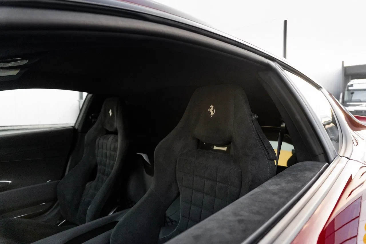 2022 Ferrari 812 Competizione – Rosso Rubino interior, seats