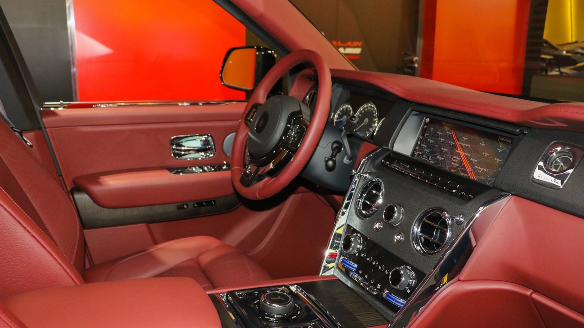2019 Rolls Royce Cullinan, 6/17