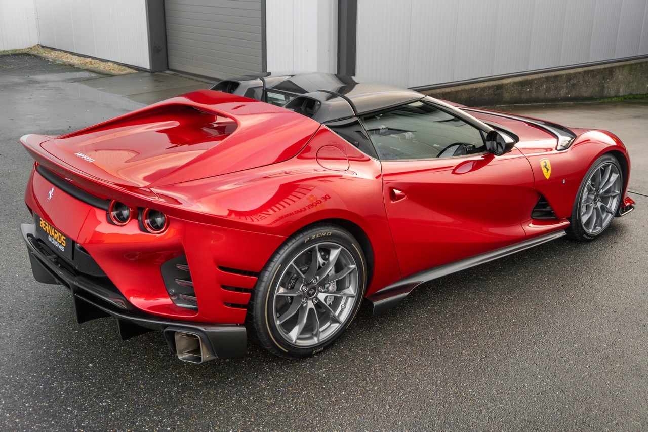2024 Ferrari 812 Competizione Aperta, 2/20