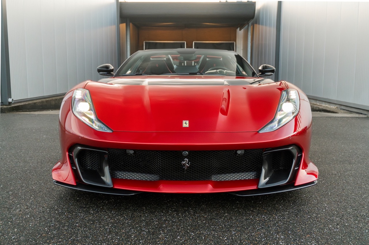 2024 Ferrari 812 Competizione Aperta, 10/20
