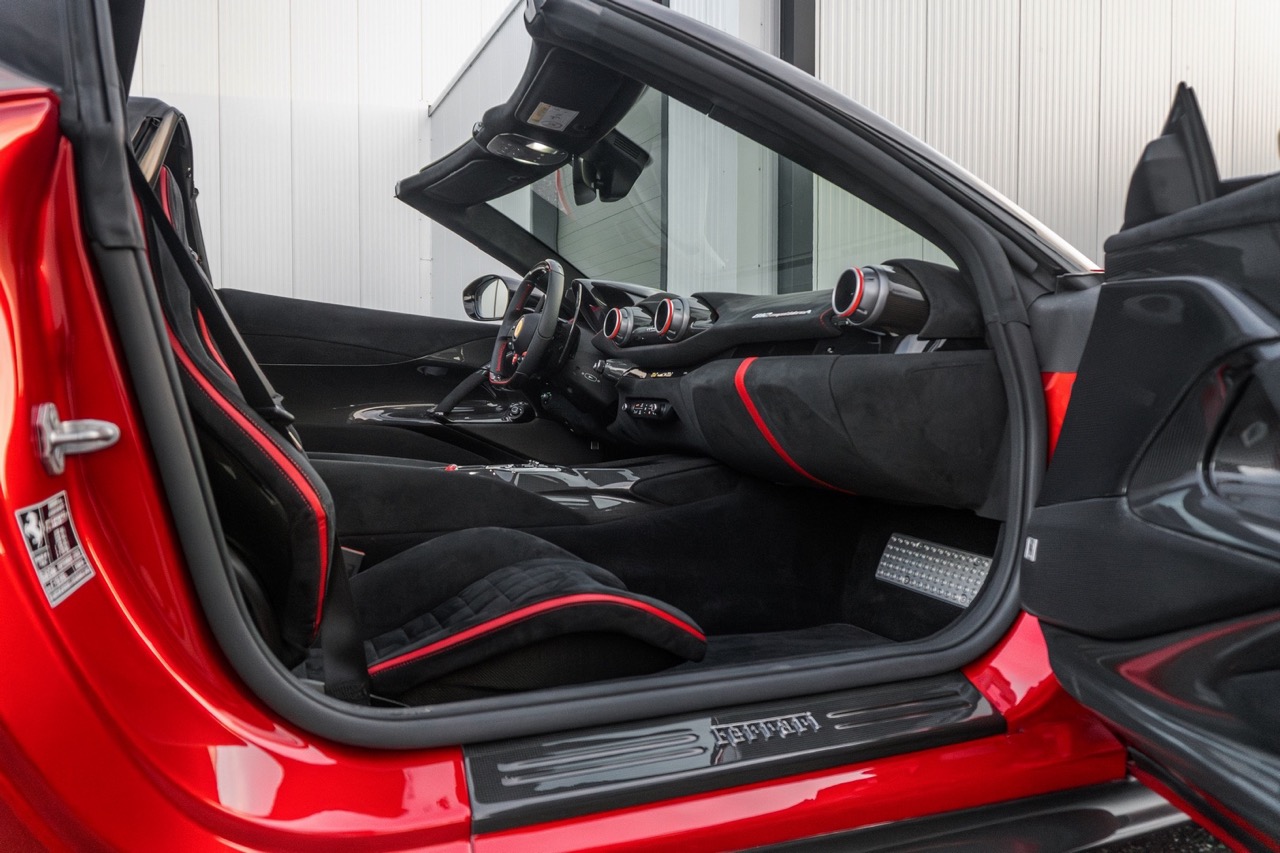 2024 Ferrari 812 Competizione Aperta, 13/20