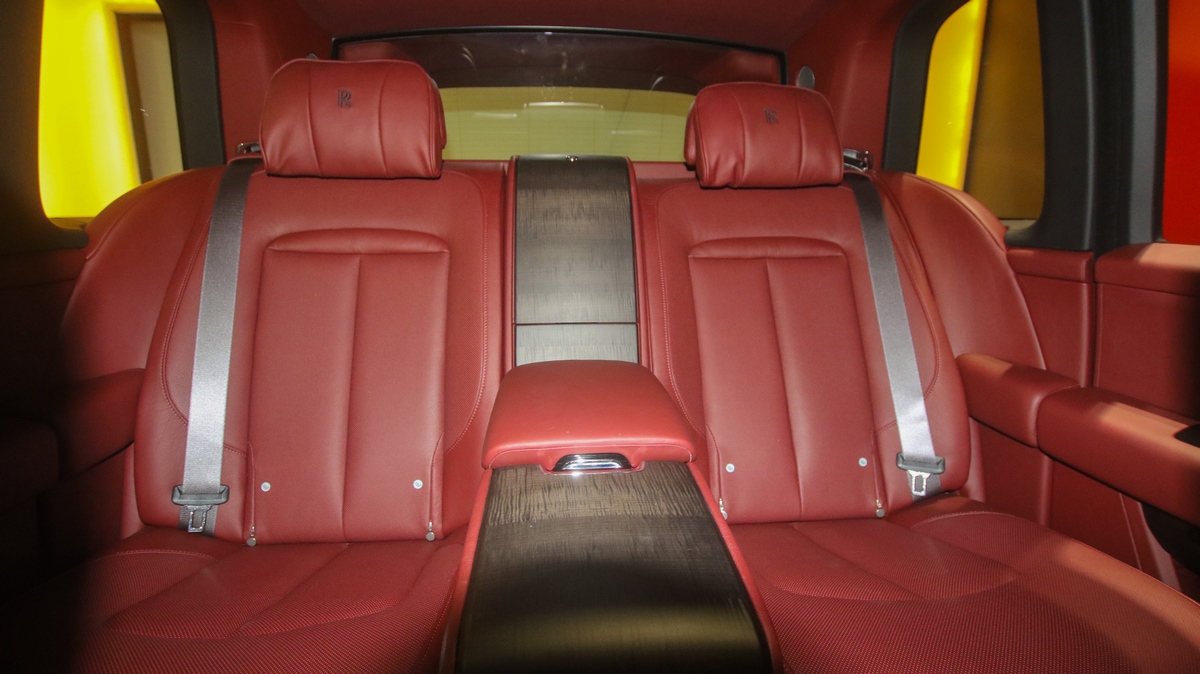 2019 Rolls Royce Cullinan, 10/17