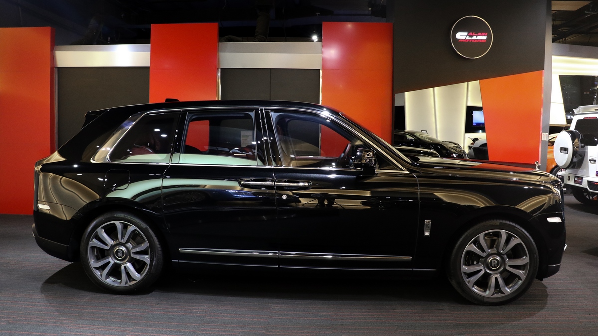 2019 Rolls Royce Cullinan, 14/17