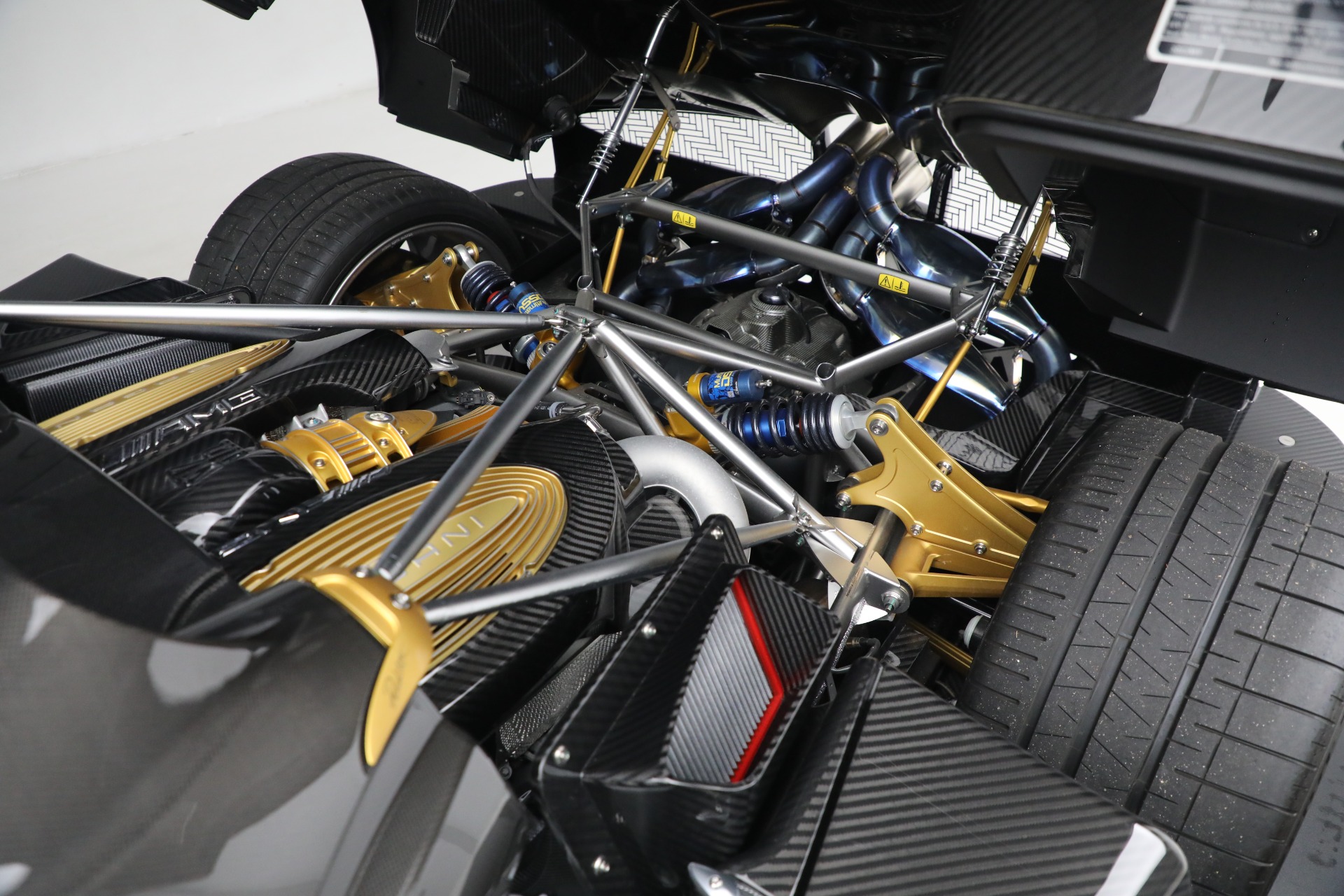 2017 Pagani Huayra Roadster, 5/20