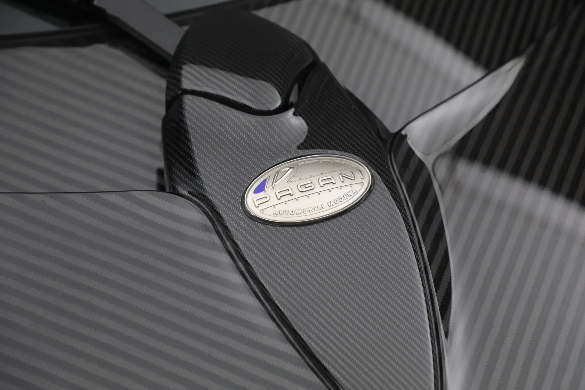 2017 Pagani Huayra Roadster, detail