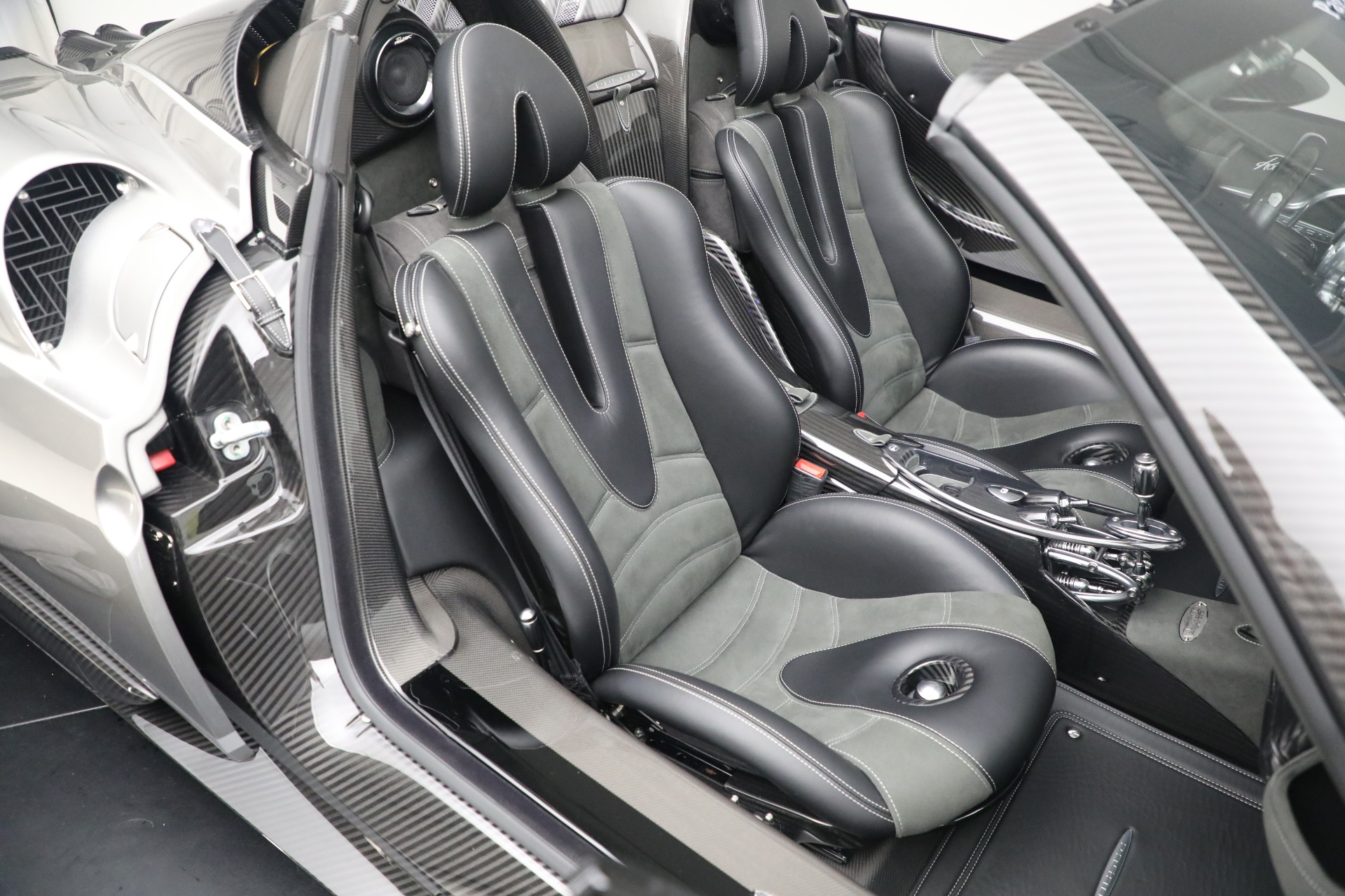 2017 Pagani Huayra Roadster, 20/20