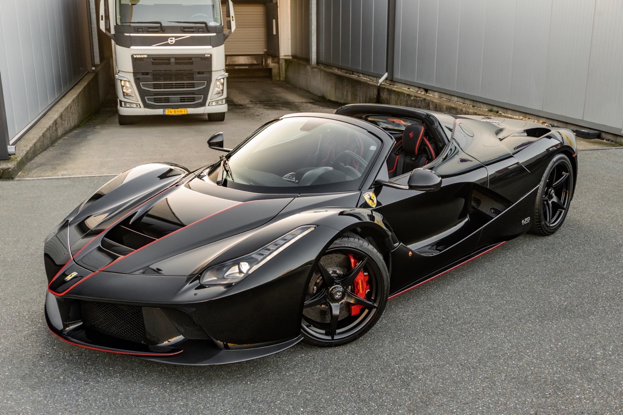 2018 Ferrari LaFerrari Aperta, 2/20
