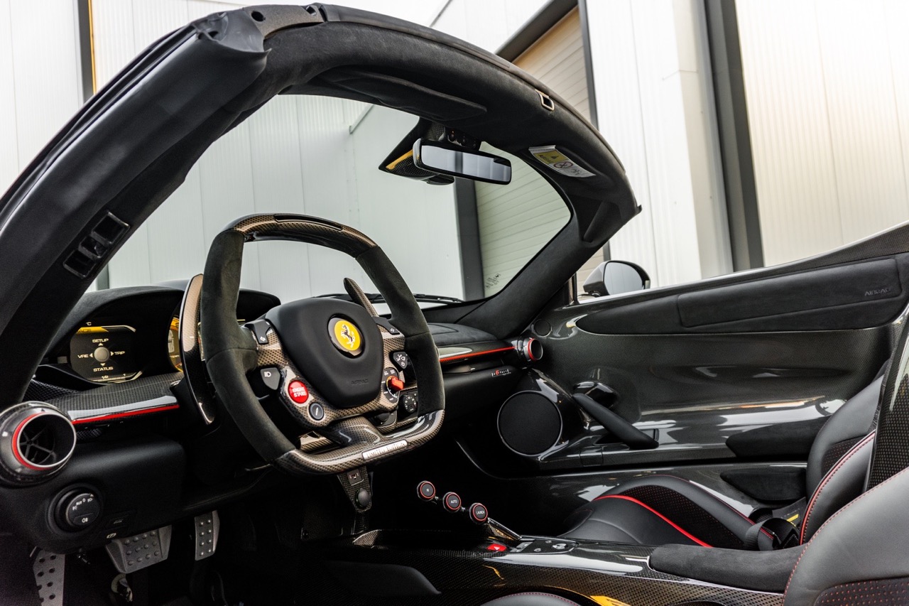 2018 Ferrari LaFerrari Aperta, 6/20