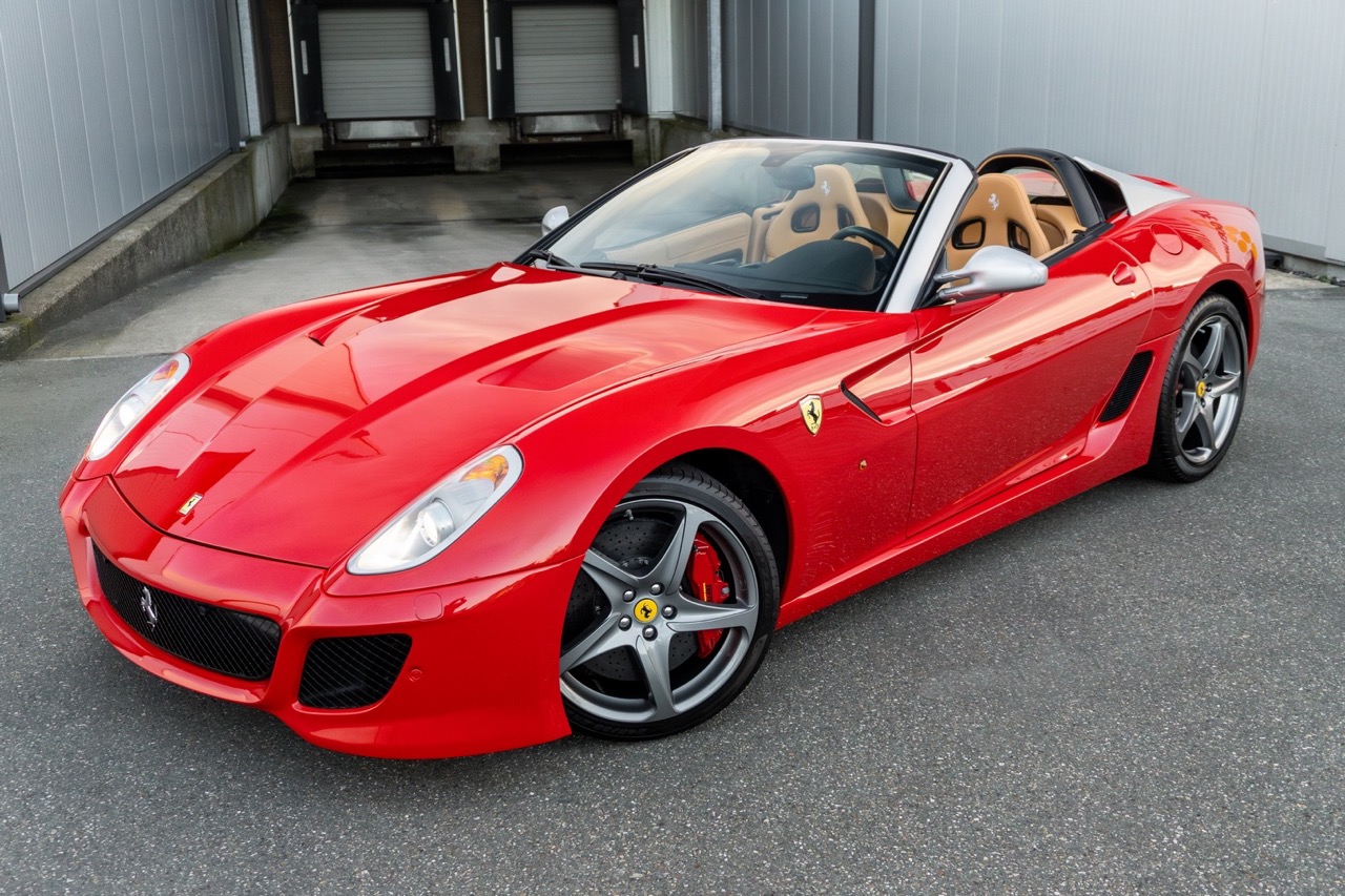 2011 Ferrari SA Aperta