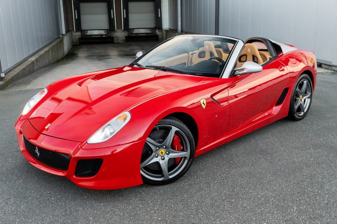 2011 Ferrari SA Aperta