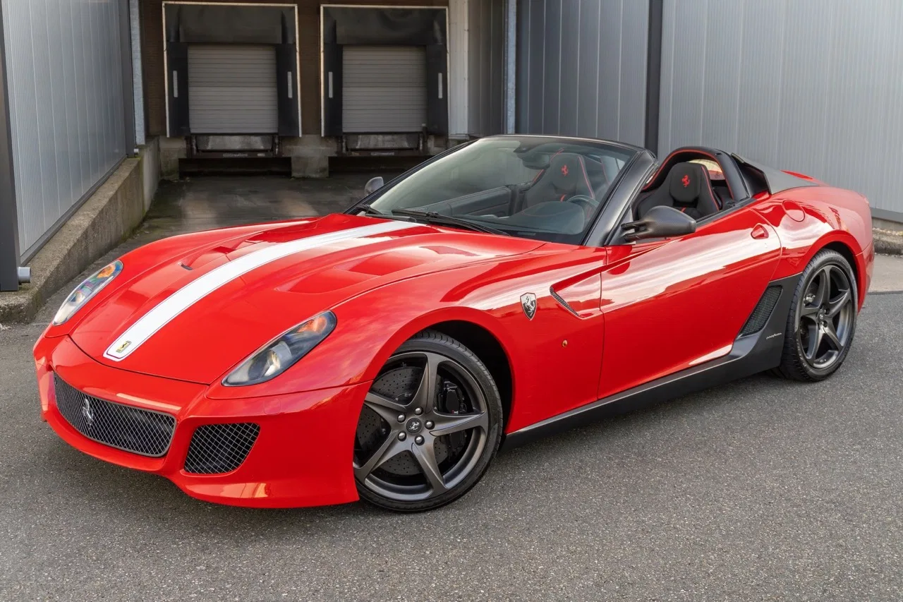 2011 Ferrari SA Aperta