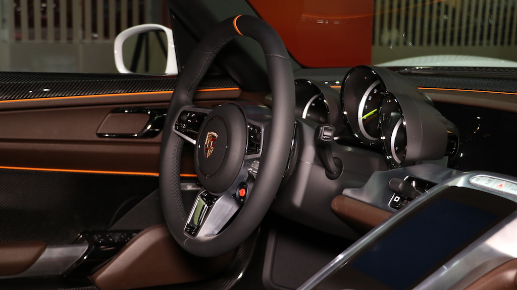 2015 Porsche 918 Spyder, 16/20