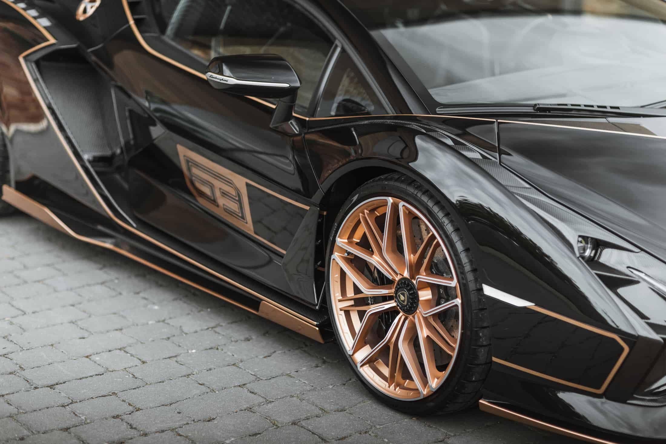 2021 Lamborghini Sián FKP 37, 3/20