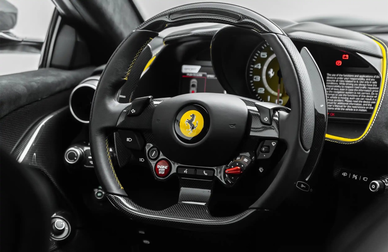 2023 Ferrari 812 Competizione, 35/66