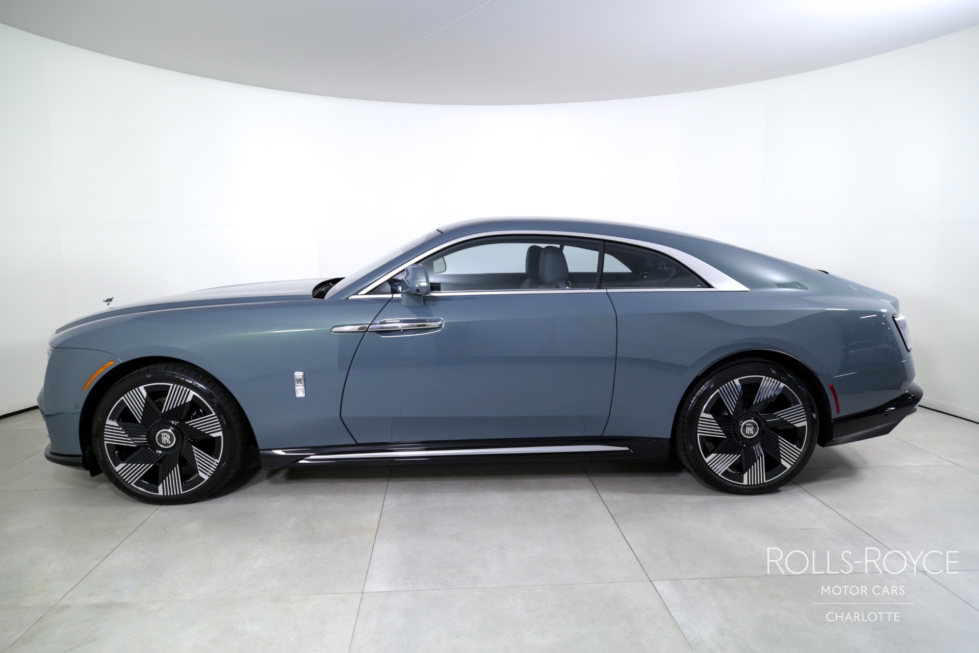 2024 Rolls-Royce Spectre, 3/20