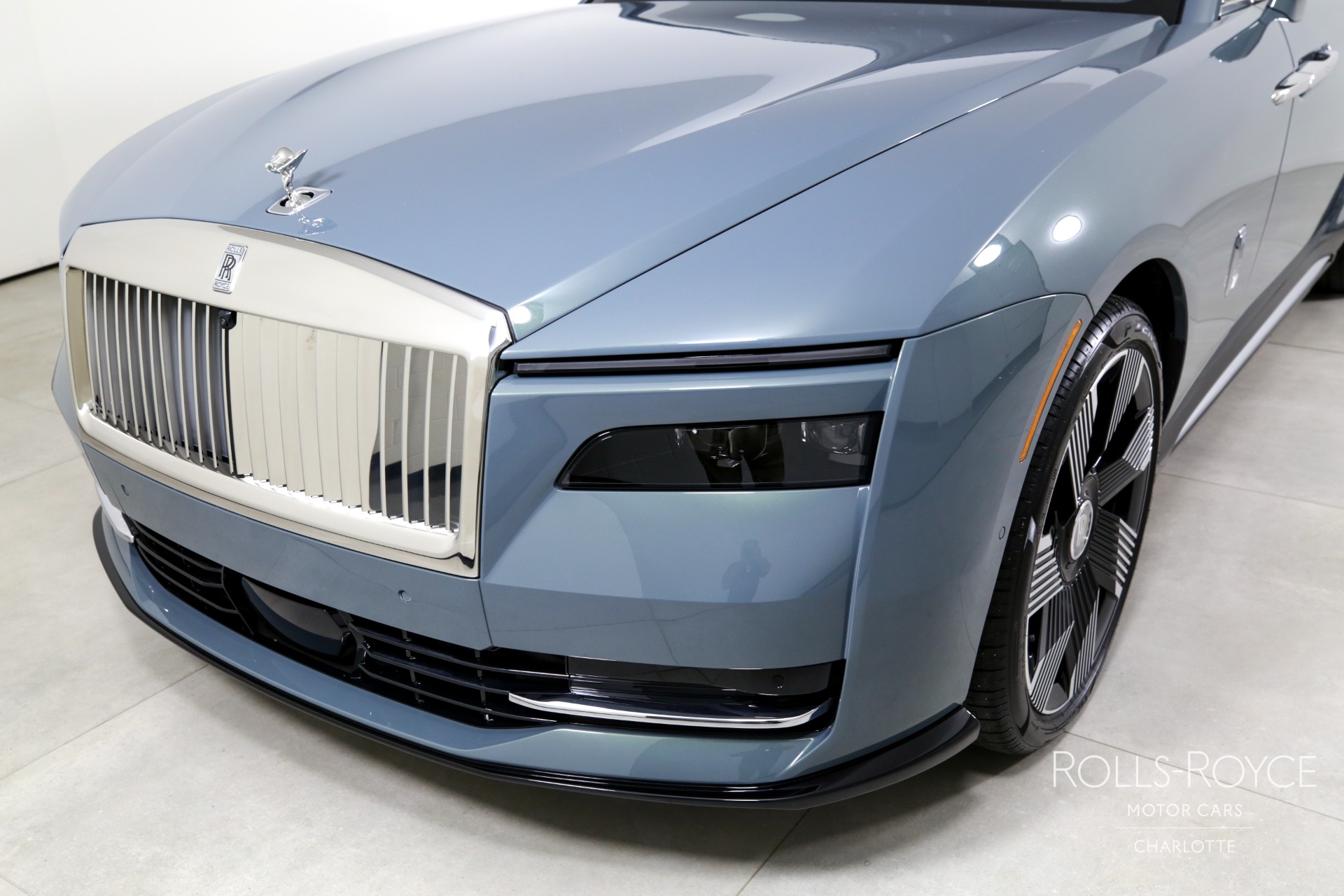 2024 Rolls-Royce Spectre, 4/20