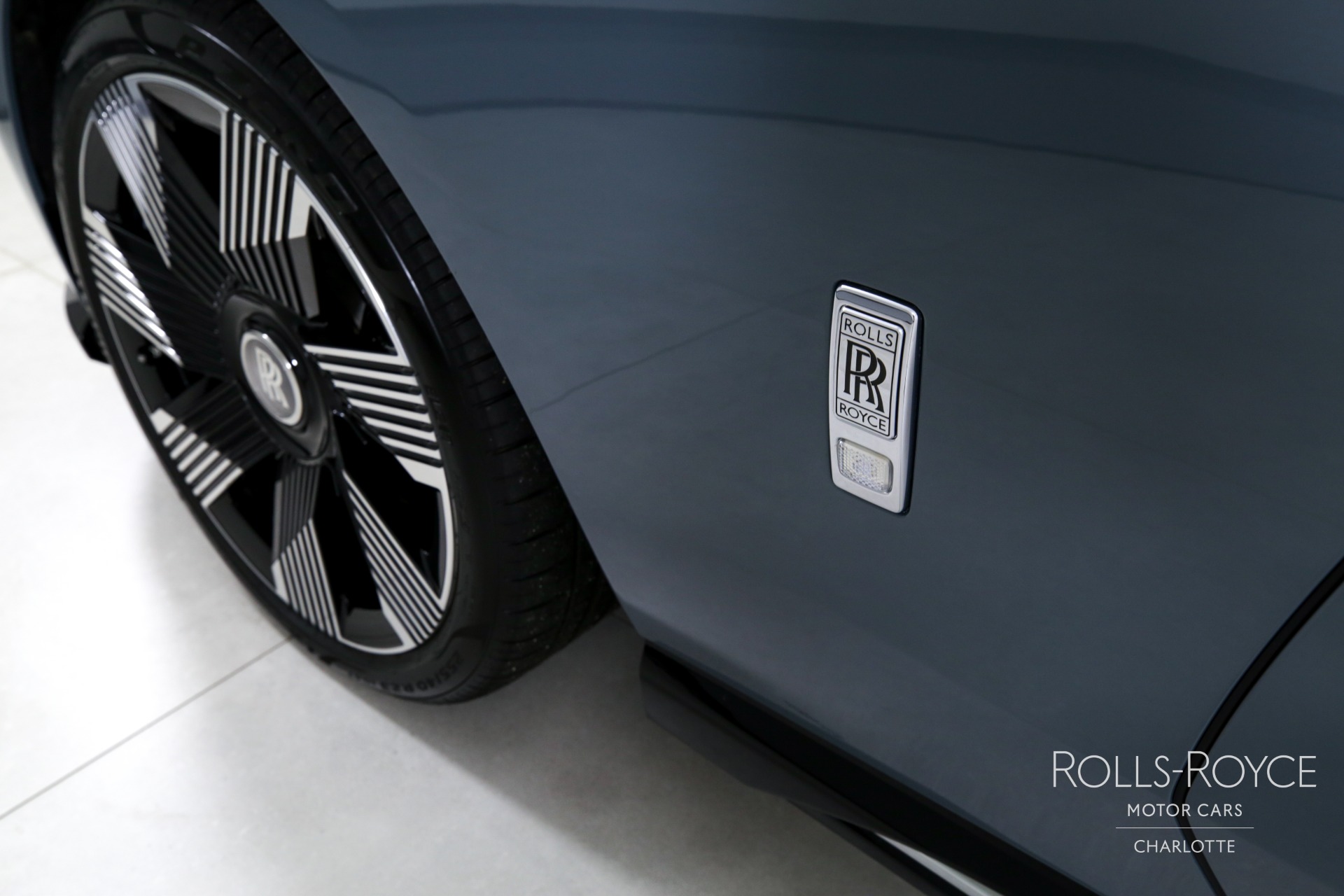 2024 Rolls-Royce Spectre, 8/20