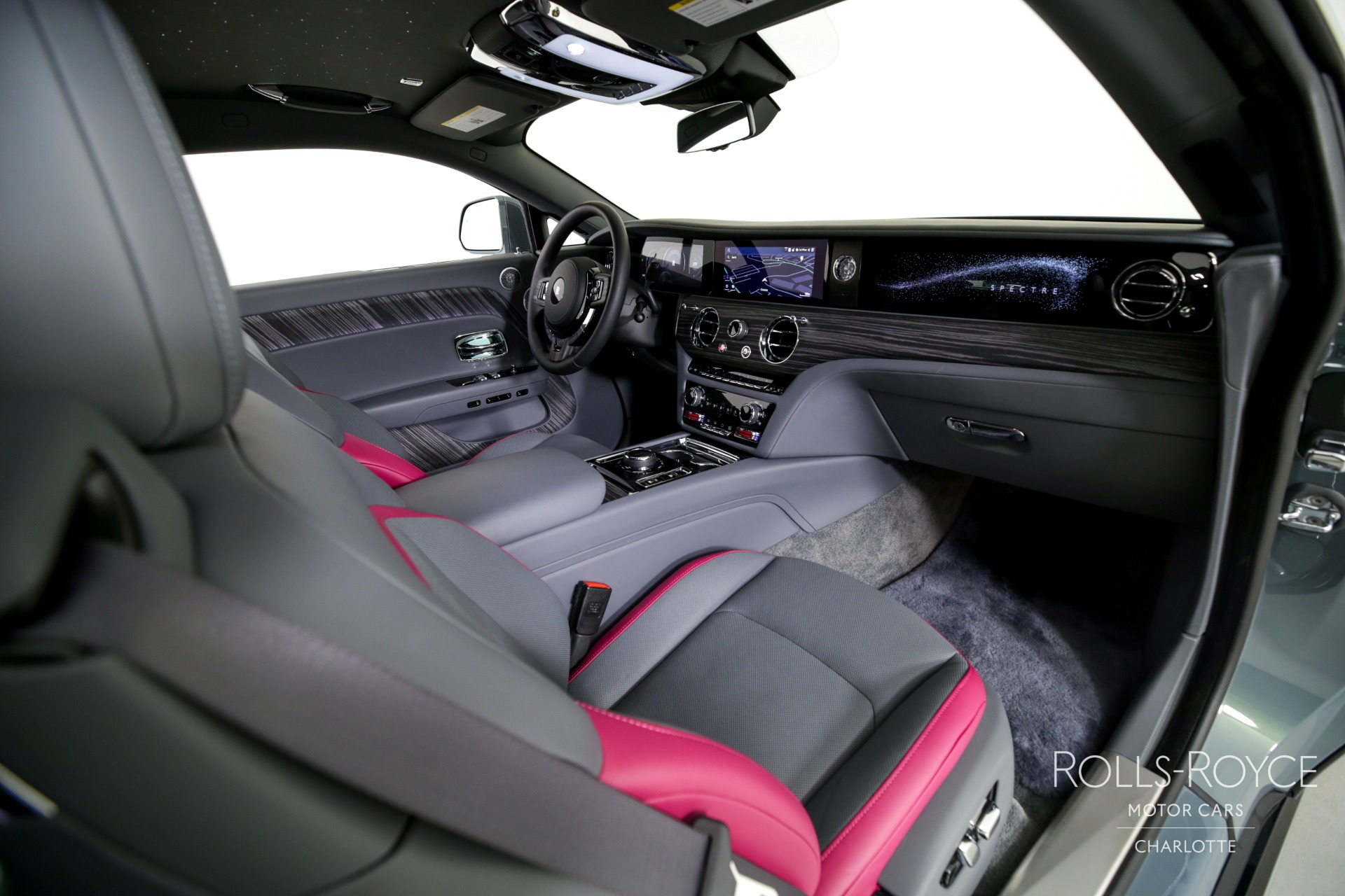 2024 Rolls-Royce Spectre, 17/20