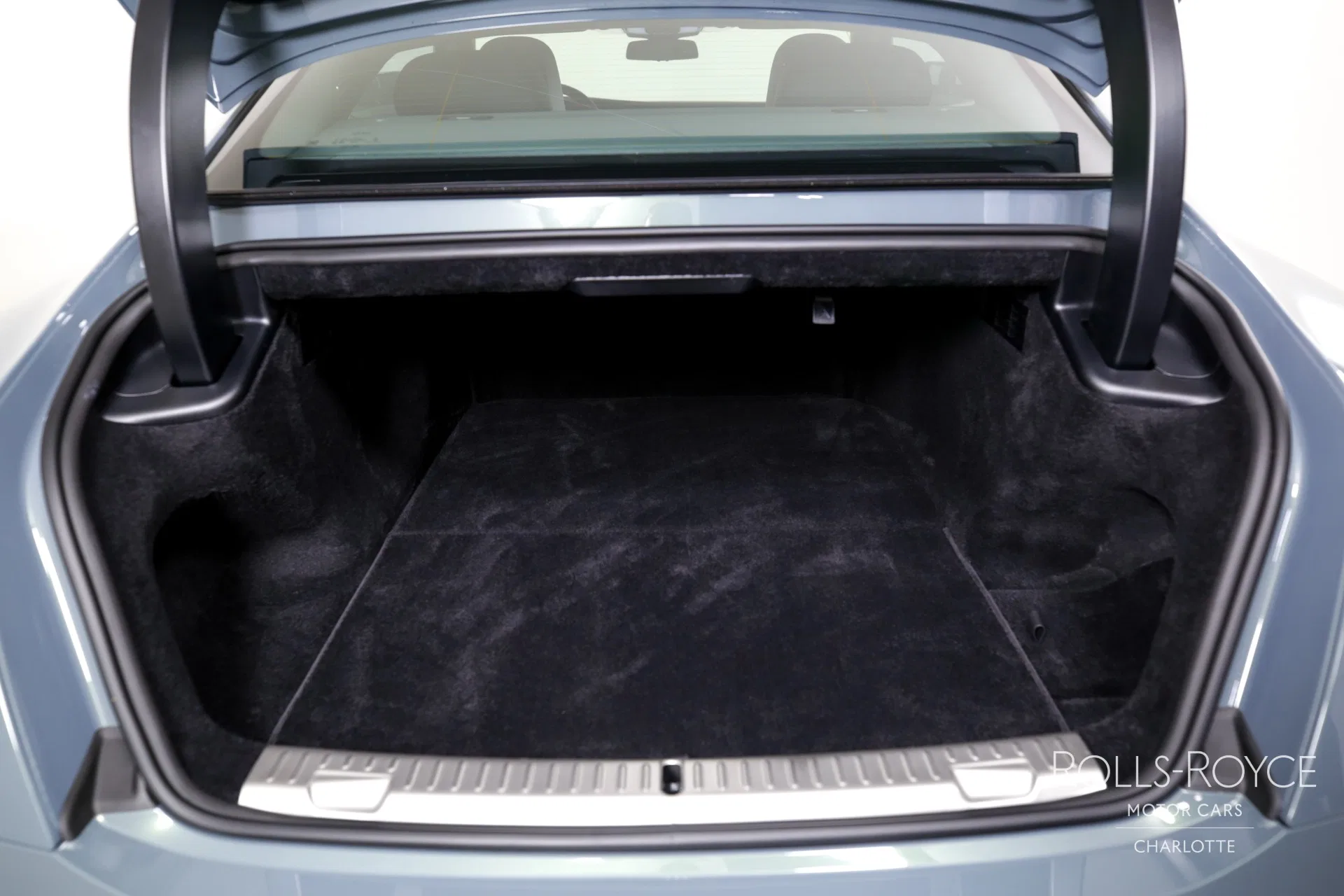 2024 Rolls-Royce Spectre trunk