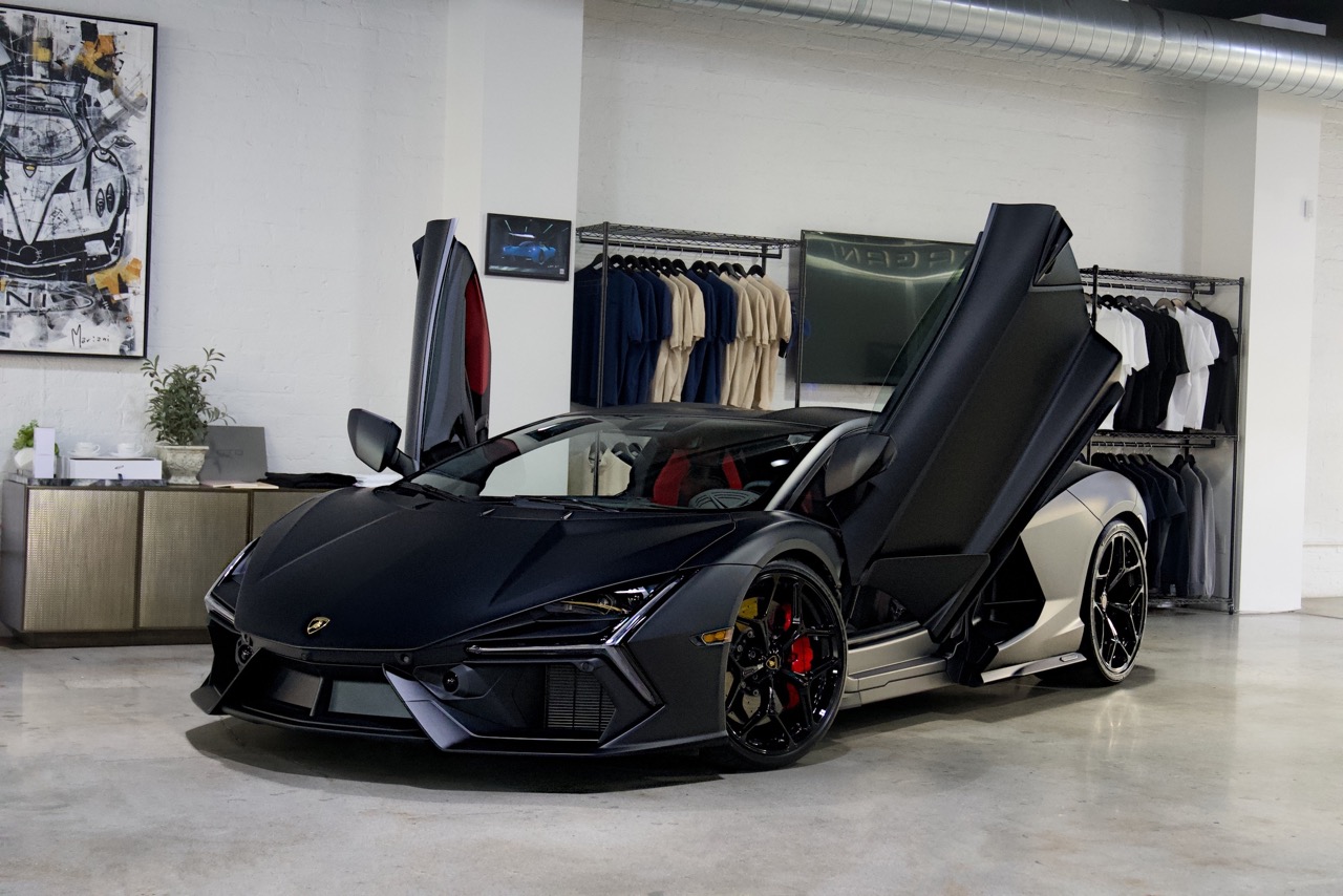2024 Lamborghini Revuelto
