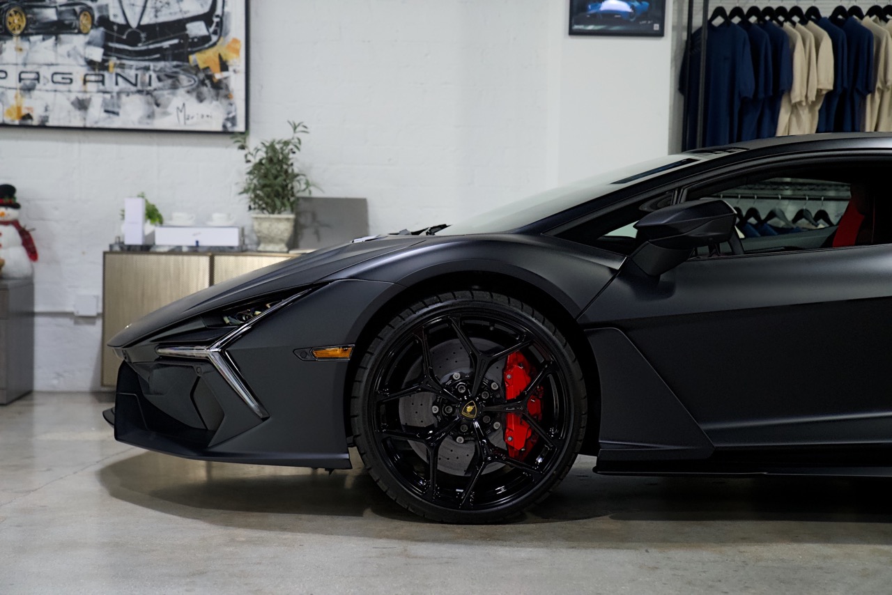 2024 Lamborghini Revuelto, 6/11