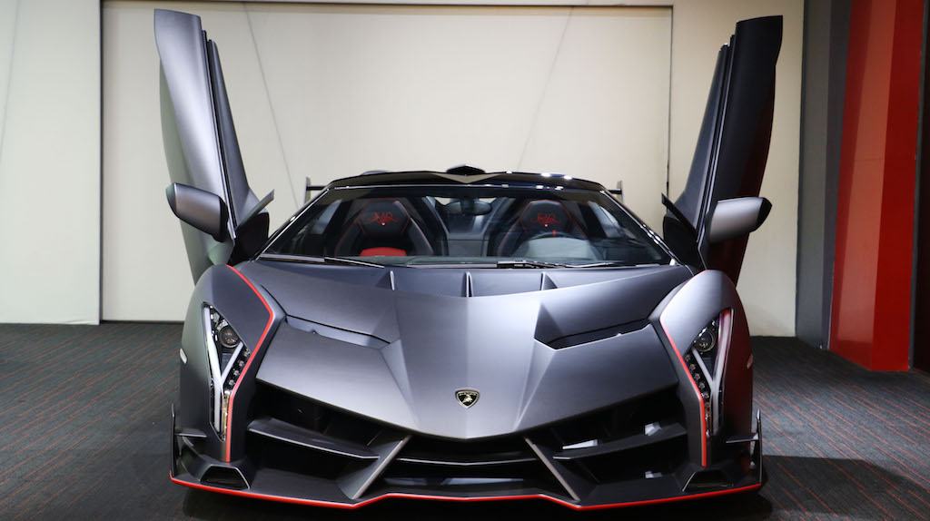 2014 Lamborghini Veneno Roadster – 1 of 9, 8/24