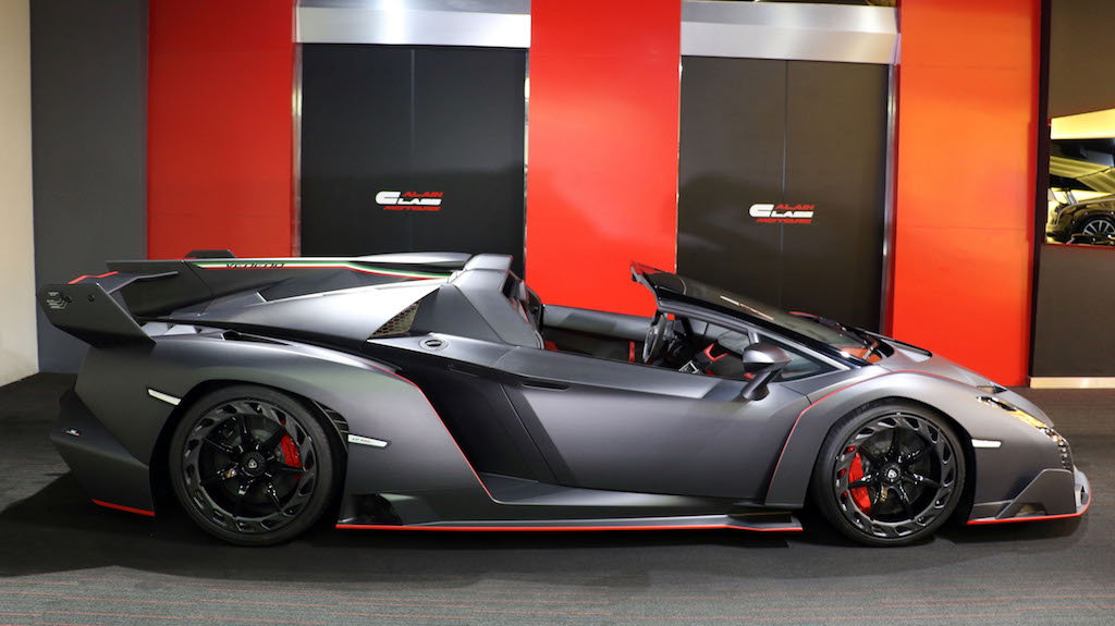 2014 Lamborghini Veneno Roadster – 1 of 9, 9/24