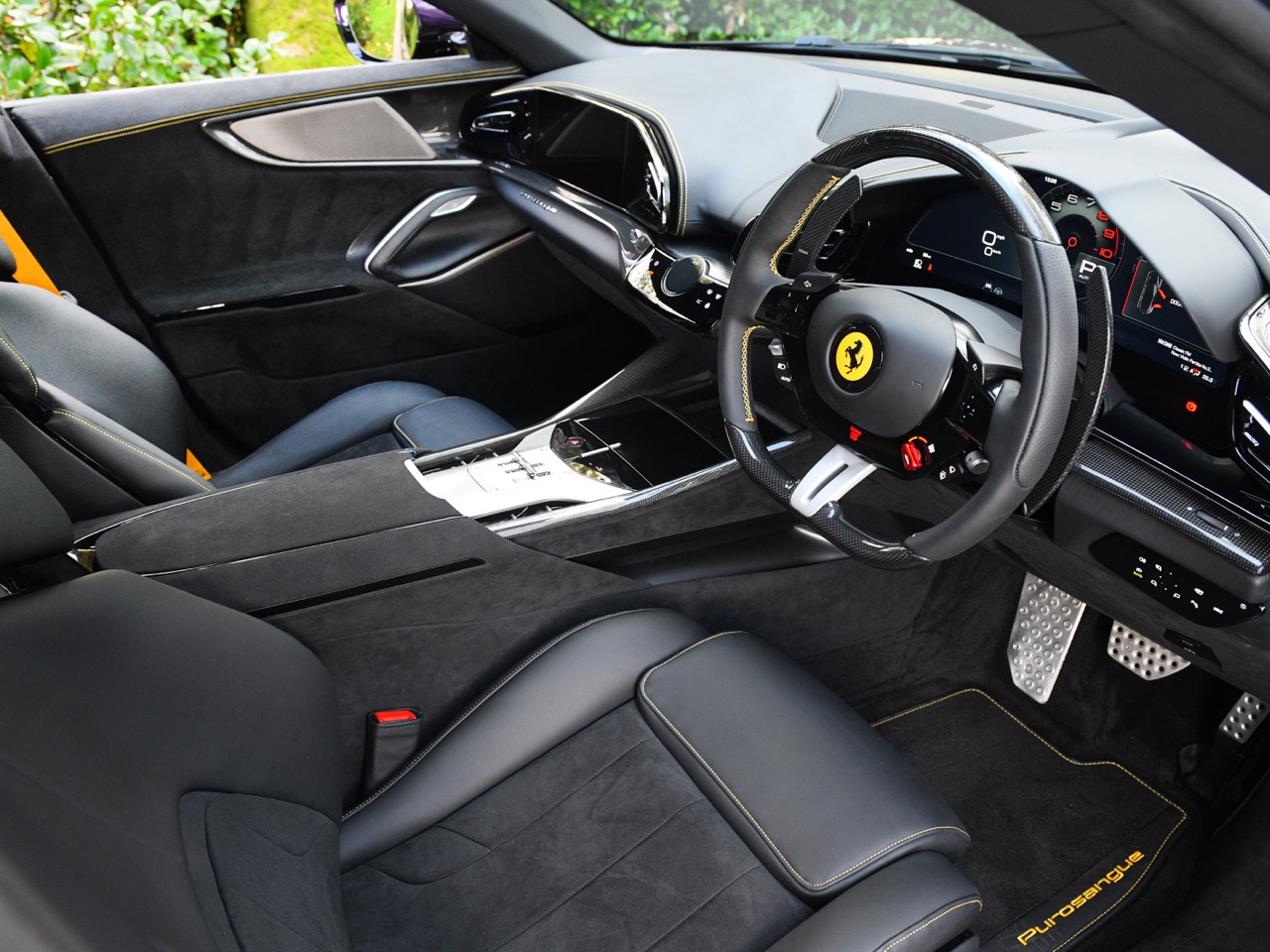 2024 Ferrari Purosangue, 19/20