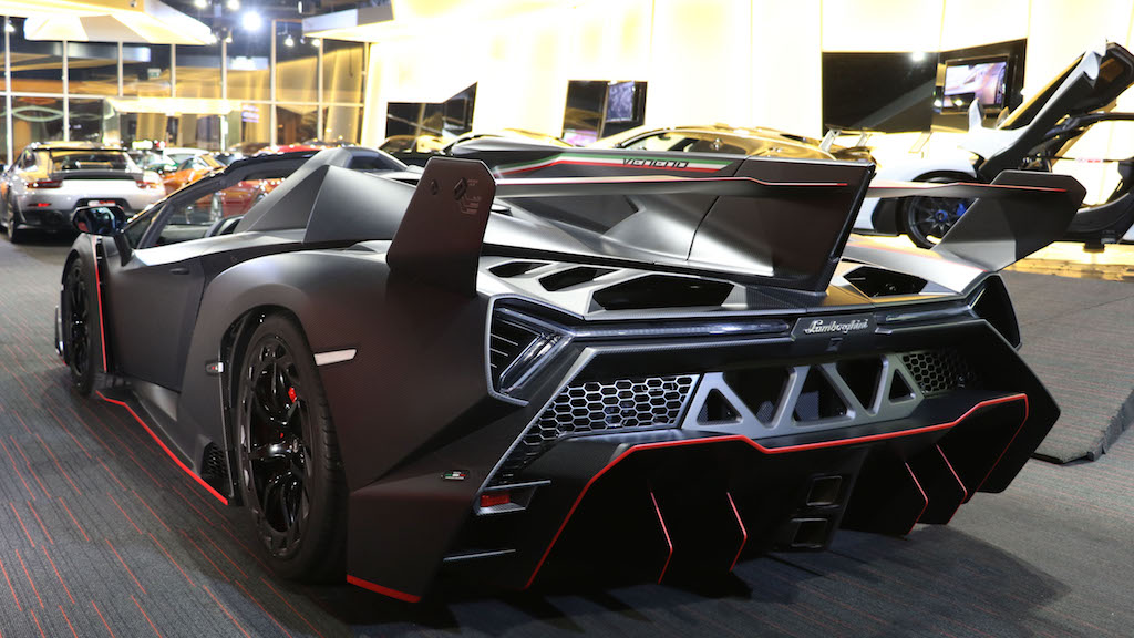 2014 Lamborghini Veneno Roadster – 1 of 9, 11/24