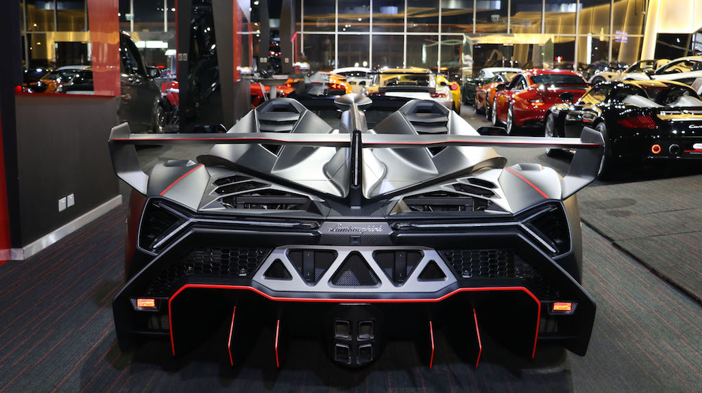 2014 Lamborghini Veneno Roadster – 1 of 9, 12/24