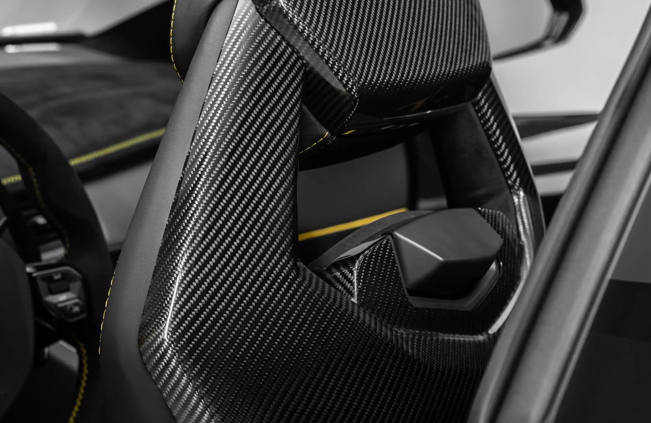 2020 Lamborghini Aventador SVJ Roadster, 8/20