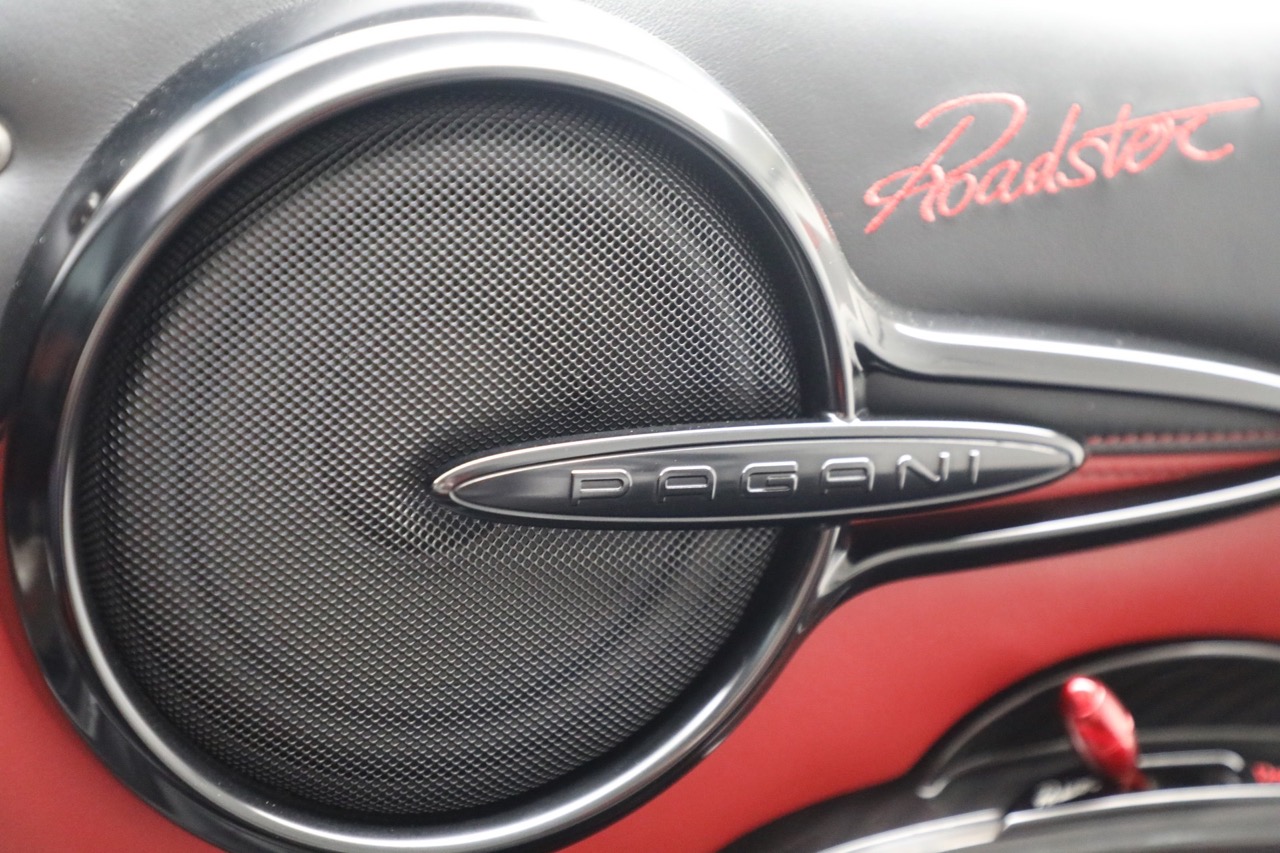 2018 Pagani Huayra Roadster, 18/20