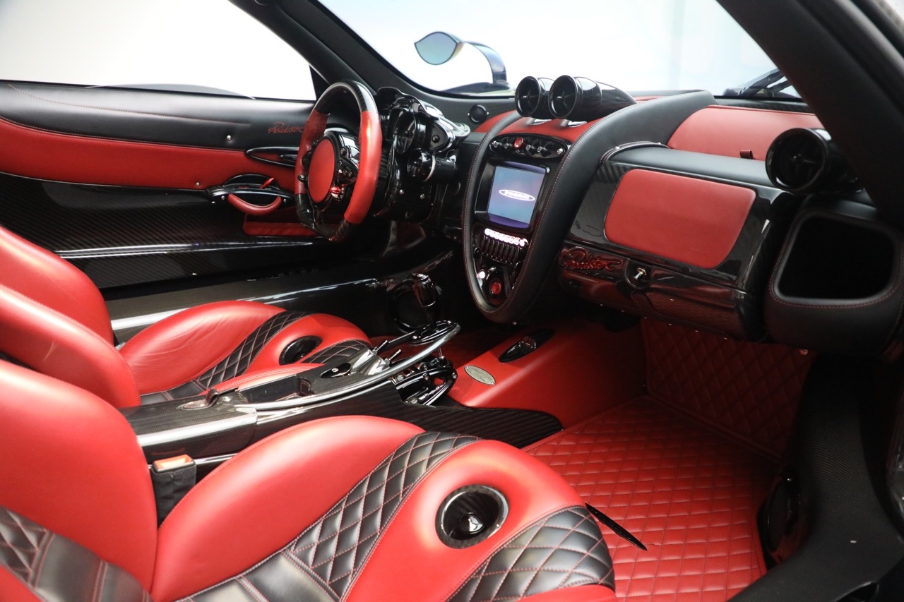 2018 Pagani Huayra Roadster, 19/20