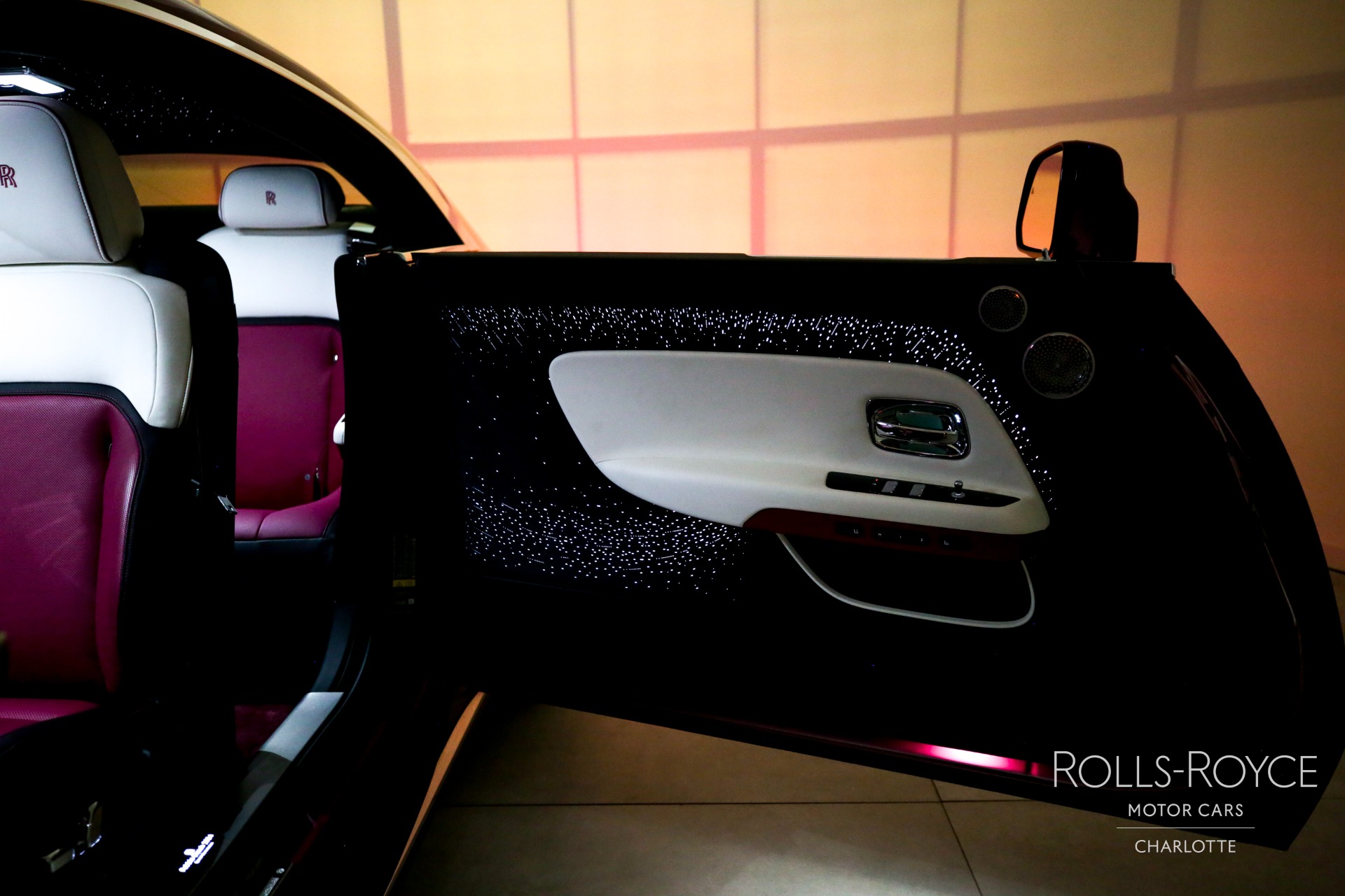 2024 Rolls-Royce Spectre, 13/20