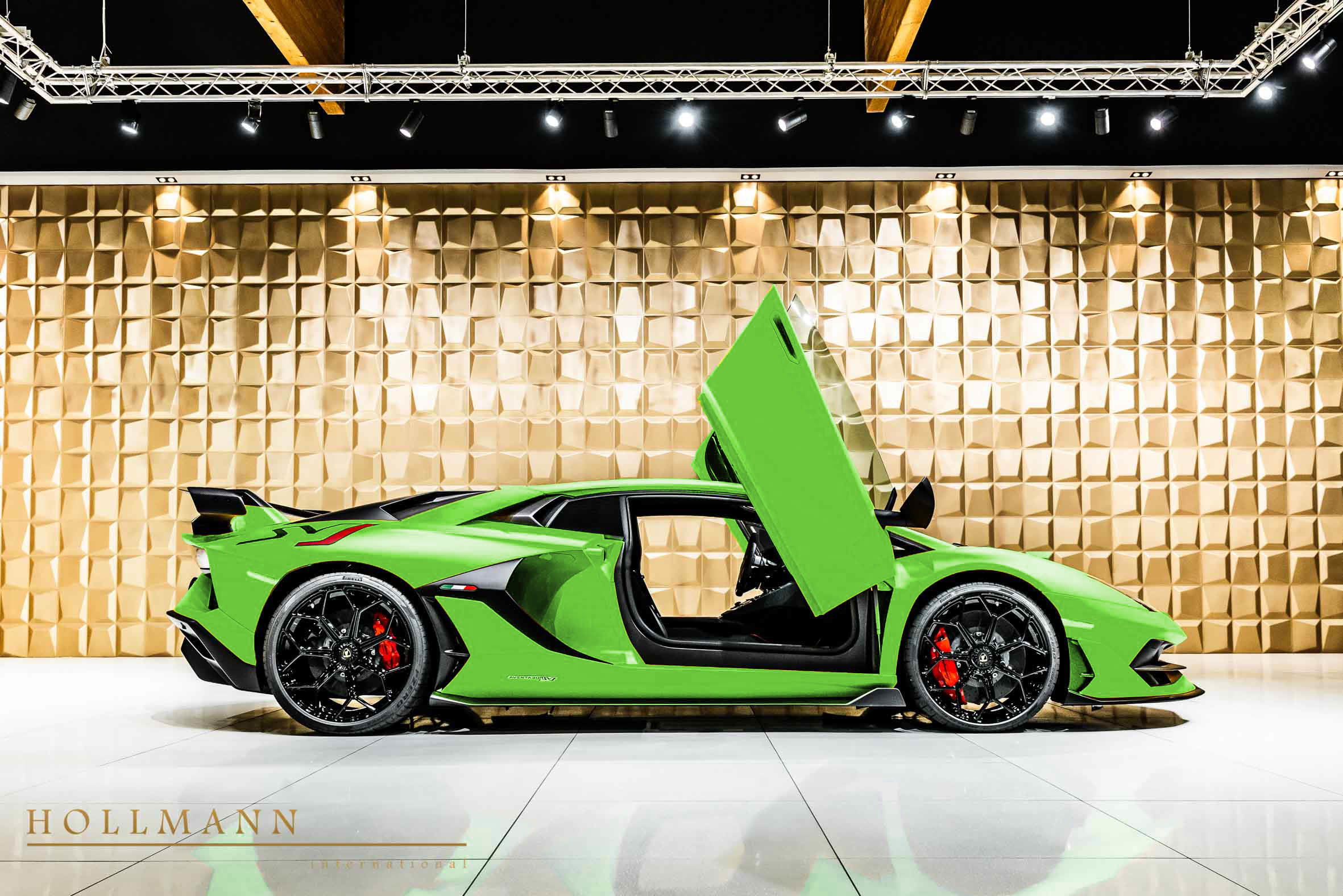 2019 Lamborghini Aventador SVJ