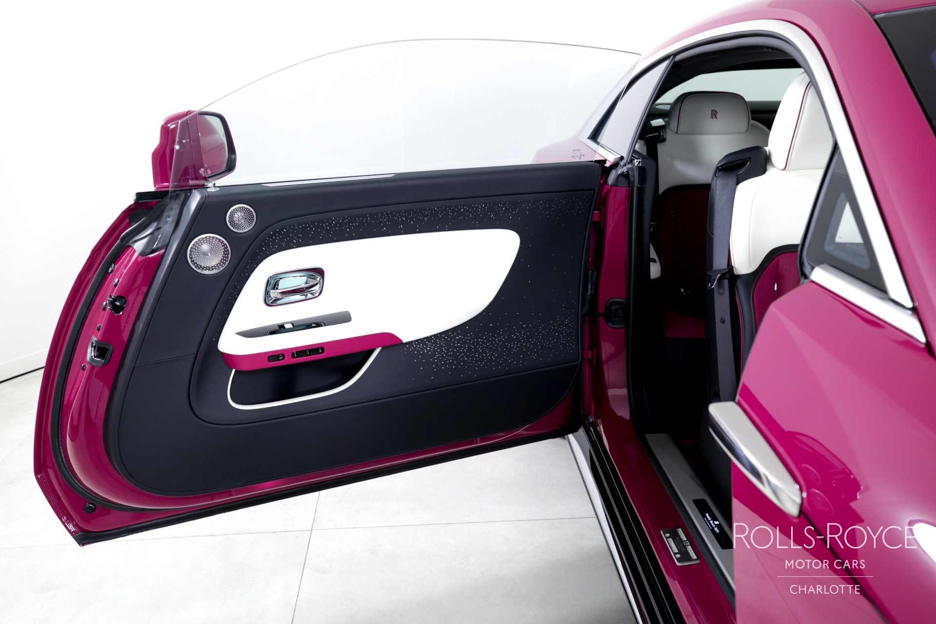 2024 Rolls-Royce Spectre, 15/20